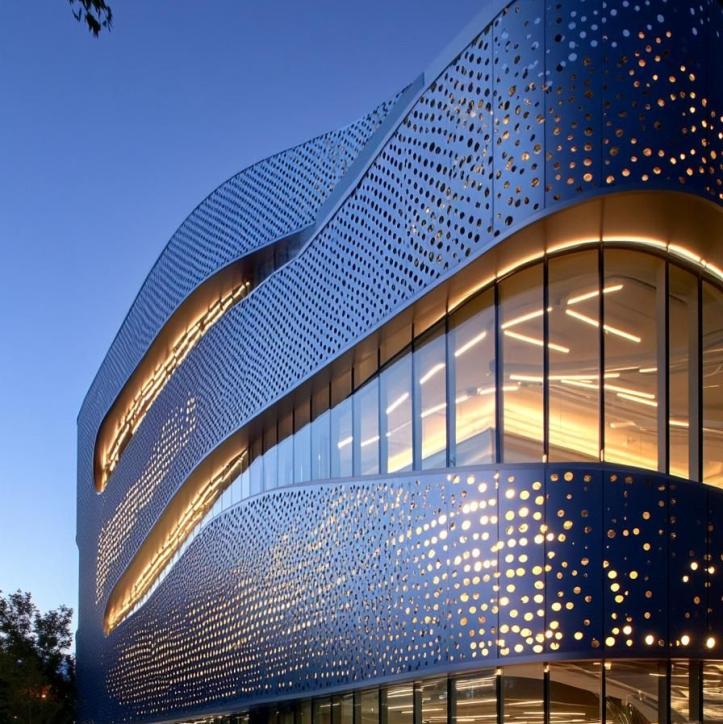 Фасады с LED-подсветкой