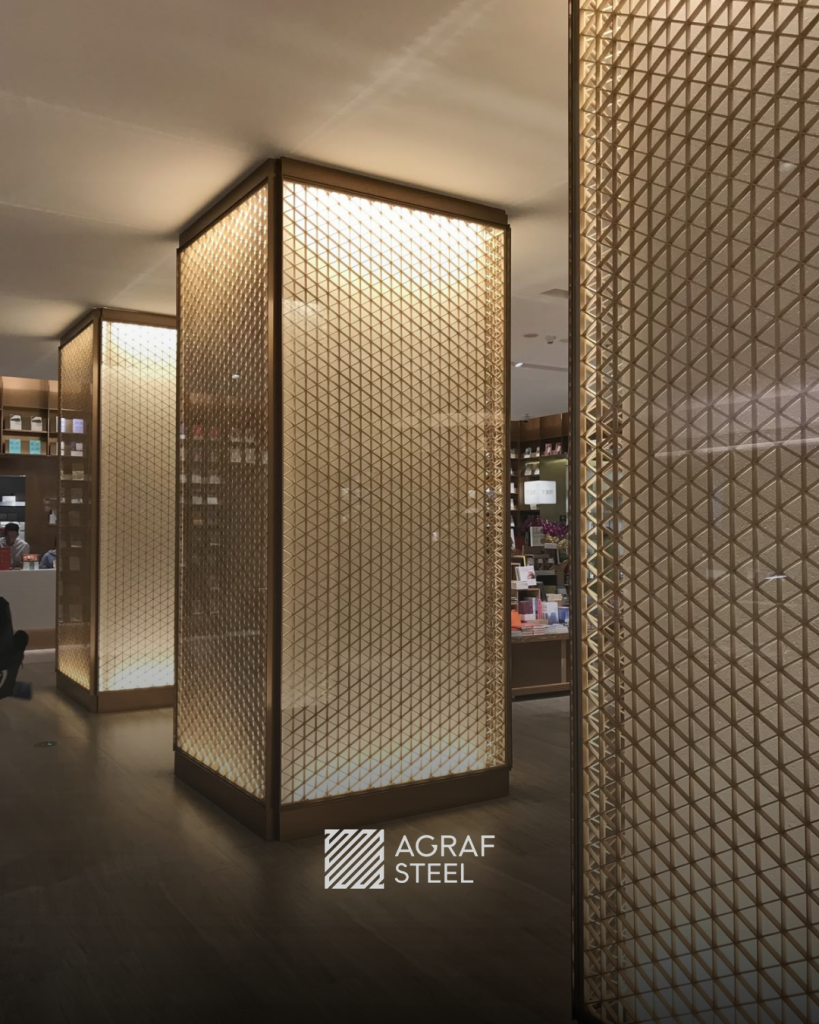 Облицовка колонн с подсветкой